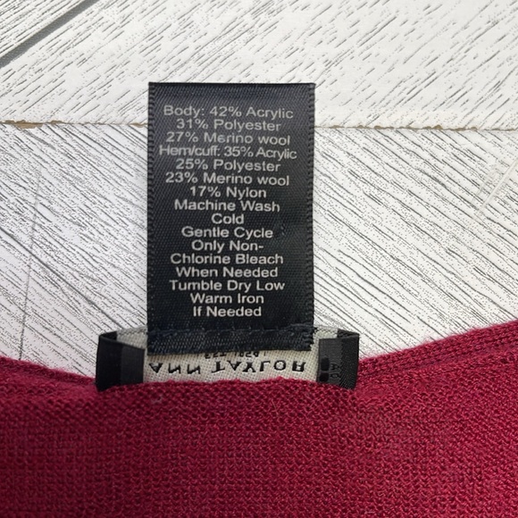 Ann Taylor Burgundy Sweater - Picture 4 of 4